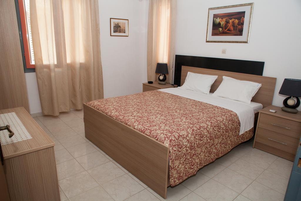 Palmira Apartments Makríjalosz Szoba fotó